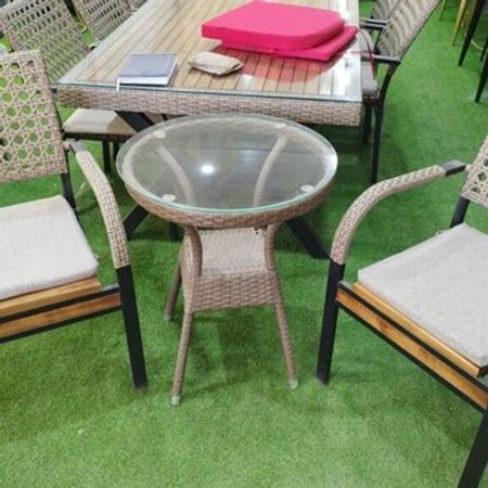 Masa və oturacaqlar