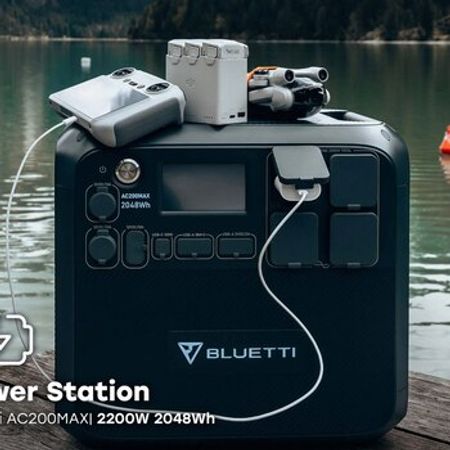 BLUETTI AC200MAX Expandable Power Station | 2200W 2048Wh