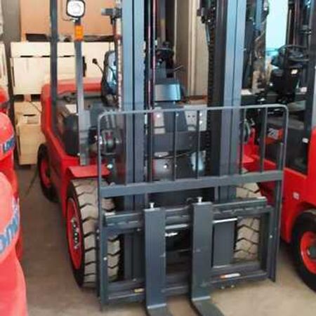 Forklift dizel Lonking 30FD, 2024 il