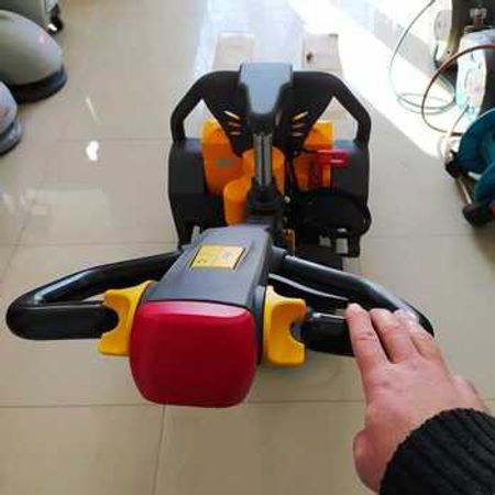 Transpalet batareyalı "Hochkraft CBD15W-LİX"