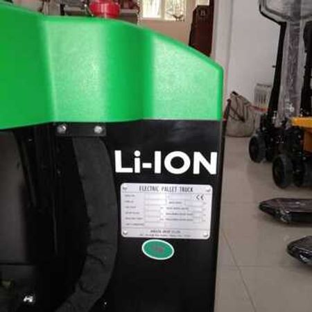 Elektrikli transpalet "Hangcha CBD15"