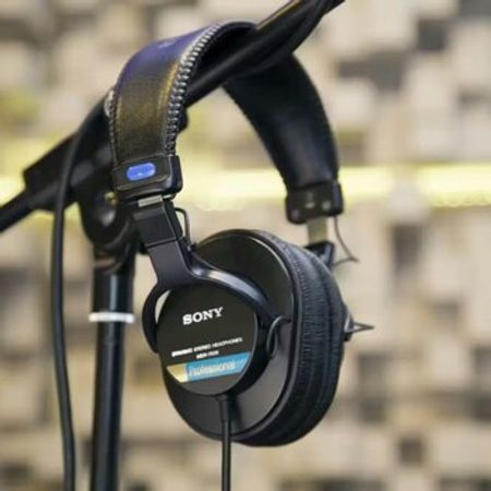 Studiya qulaqlığı "Sony MDR 7506"