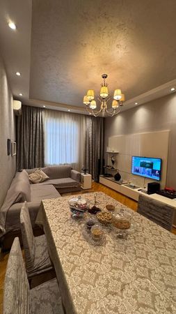 3-otaqlı Köhnə tikili, Yahya Hüseynov 55, 85 m²