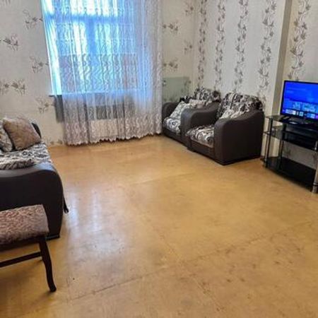 2-otaqlı yeni tikili kirayə verilir, D.Bünyadzadə küç., 90 m²