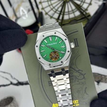 Audemars Piguet Royal Oak Flying qol saatı