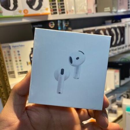 AirPods 4 ANC