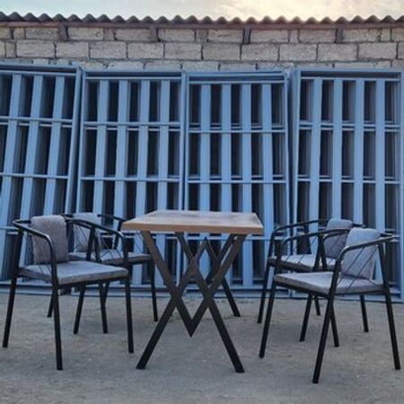 Masa və oturacaqlar