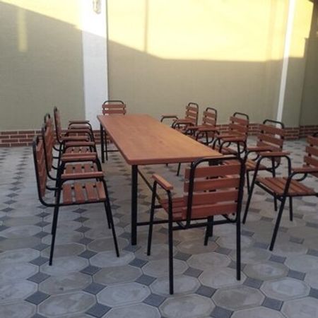 Masa və oturacaqlar