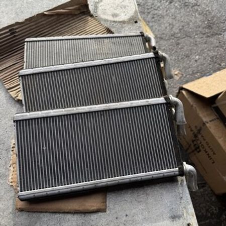 Toyota Prado soba radiatoru – Ehtiyat hissələri – ucuztap.az