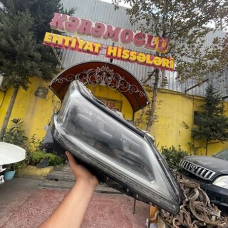 “Lexus lx570” sağ farası