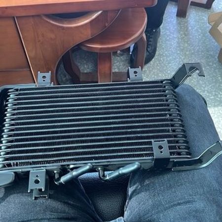"Toyota Land Cruiser" yağ radiatoru