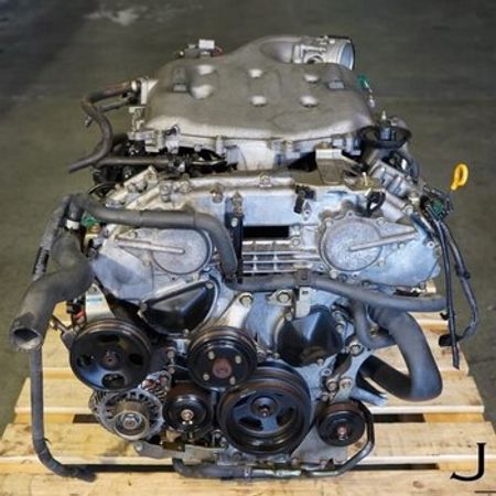 "Infiniti Fx35/37" mühərriki