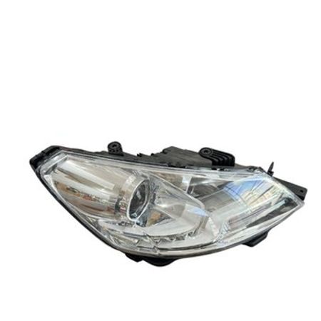 "DongFeng S30" ön farası