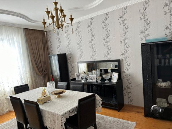 Bağ evi, Xəzər rayonu, Buzovna qəs, "Dalga Beaç" yaxınlığında, 380 m²