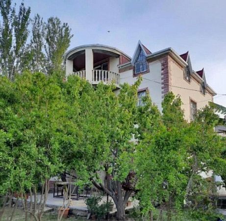 Bağ evi, Xəzər rayonu, Buzovna qəs, "Dalga Beaç" yaxınlığında, 380 m²