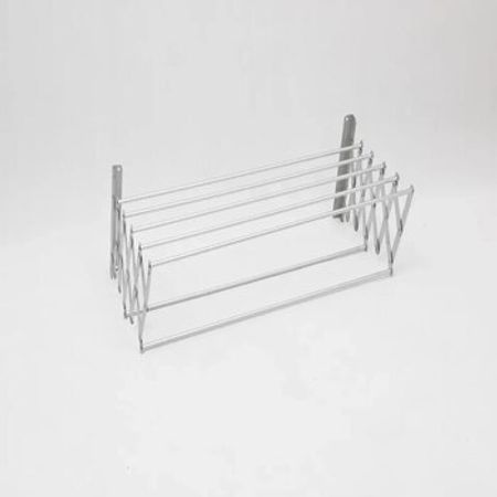 Paltar qurudan asılqan