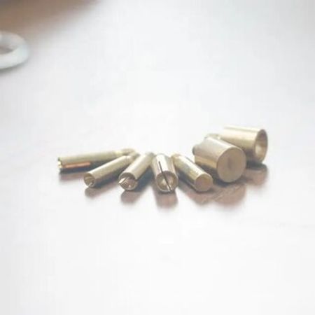 Muncuq yapışdıran