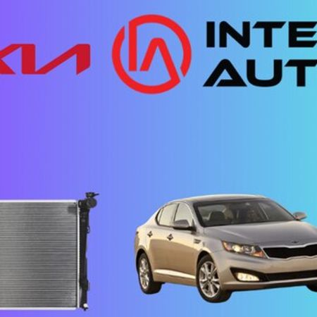Kia Optima 2013 su radiatoru