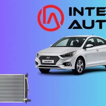 Hyundai Accent su radiatoru