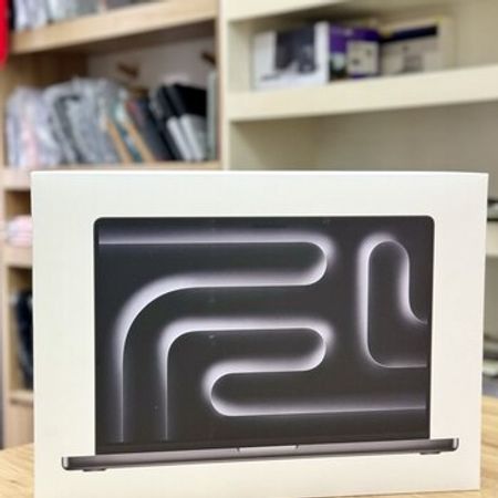 MacBook Pro 14 M5 24/1TB