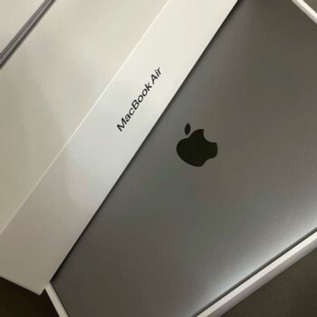 MacBook Air 13.3'inch M1 8/256GB Grey