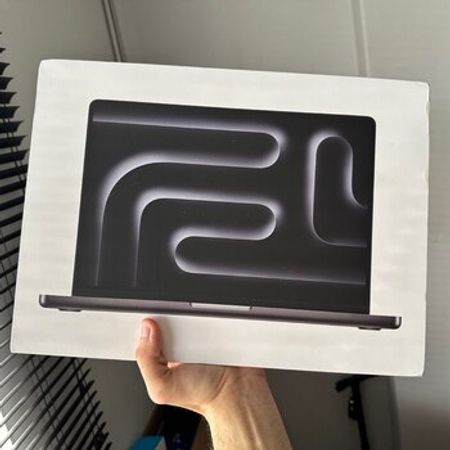 Apple MacBook Pro, M4 Pro, RAM 24 GB, SSD 512 GB, 14.2 inch