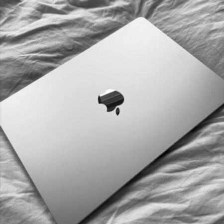 Apple MacBook Air 13-inch M1 (8GB / 256GB) silver