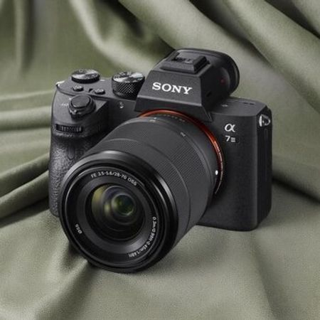 Fotoaparat Sony A7 lll body