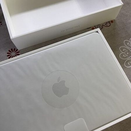 Apple MacBook Air 13’inch M3 8/256GB