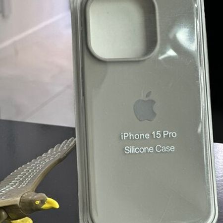 Apple İPhone 15 Pro üçün Slicon case Boz