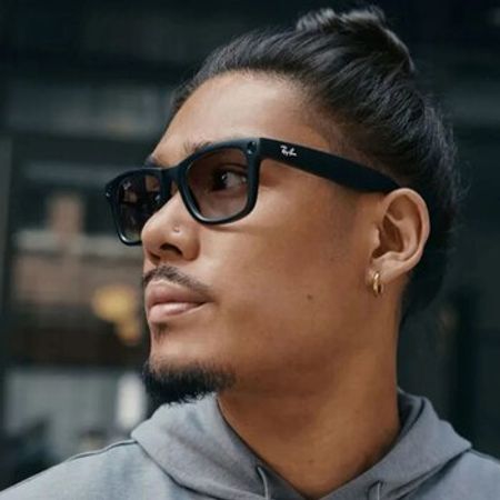 RayBan Meta Matte Black Polar Gradient Graphite