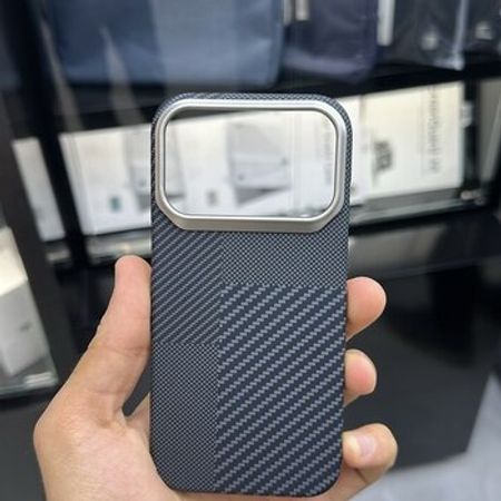 Apple iPhone 17 Pro, Apple Pro Max üçün Pitaka çexol Blue