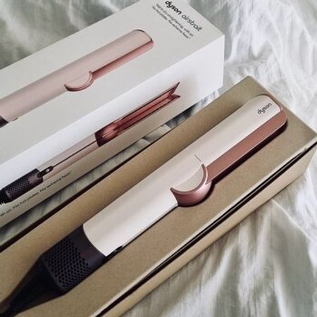 Dyson Airstrait Pink