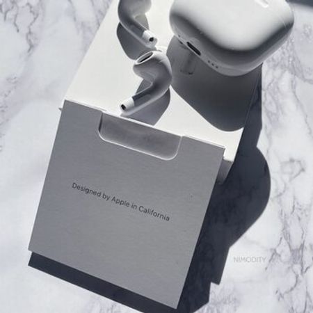 AirPods 4 Special edition