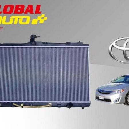 "Toyota Camry" su radiatoru