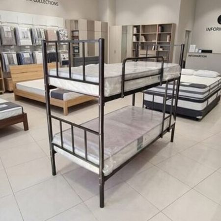 İkimərtəbəli çarpayı