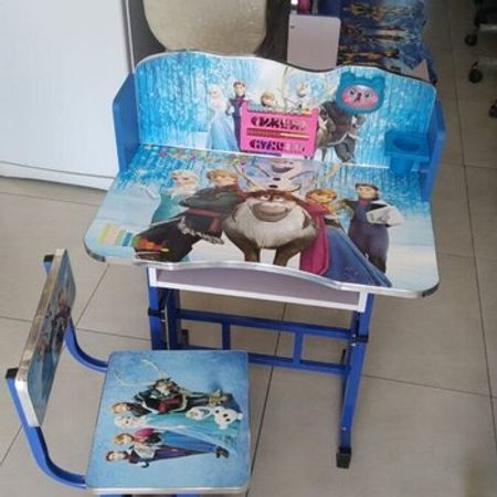Uşaq yazı masası və oturacağı