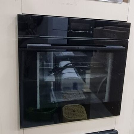 Quraşdırılan soba "BOSCH HJG852YB0T"