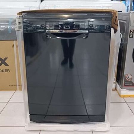 Qabyuyan "Bosch SMS46NB01B"