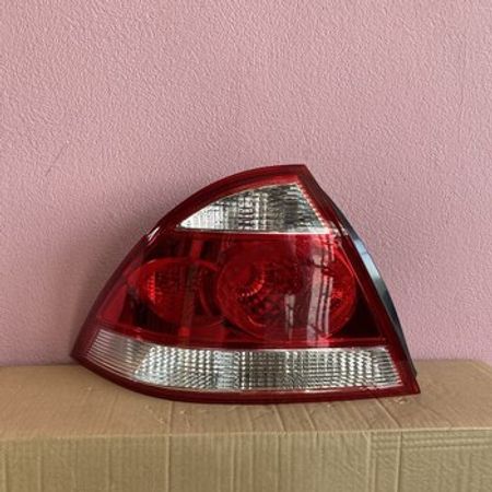 Nissan Sunny 2008 arxa stop işıqları – Ehtiyat hissələri – ucuztap.az
