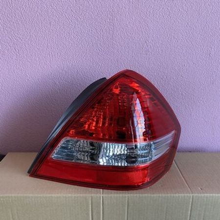 Nissan Tiida 2006 arxa stop işığı – Ehtiyat hissələri – ucuztap.az
