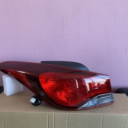 Hyundai Elantra 2014 arxa stop işıqları – Ehtiyat hissələri – ucuztap.az