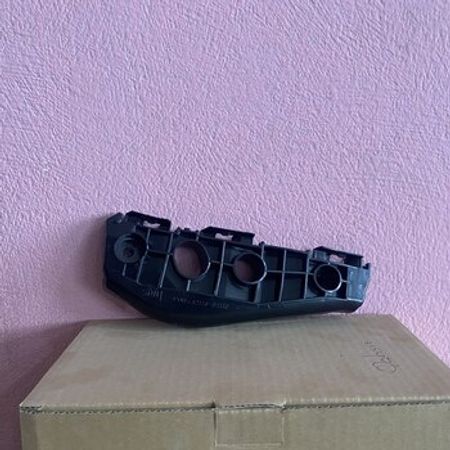 Toyota Corolla 2008 kirşəsi – Ehtiyat hissələri – ucuztap.az