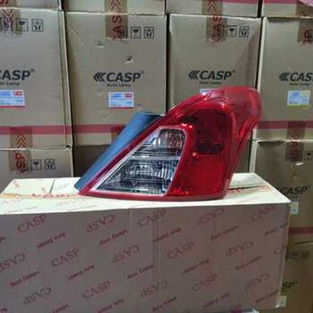 "Nissan Sunny 2012" stop işığı