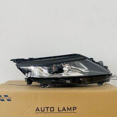 Mitsubishi L200 2019 farası – Ehtiyat hissələri – ucuztap.az