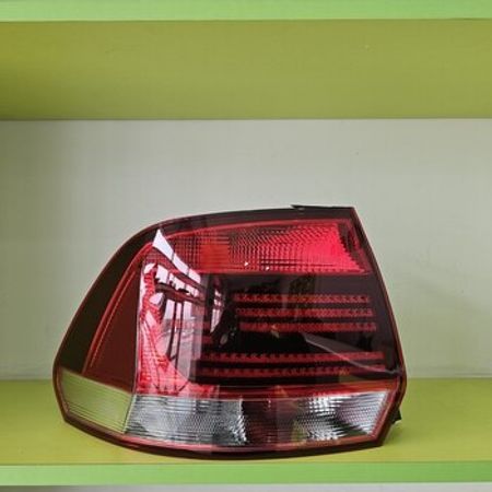Volkswagen Polo 2016 arxa stop frası – Ehtiyat hissələri – ucuztap.az
