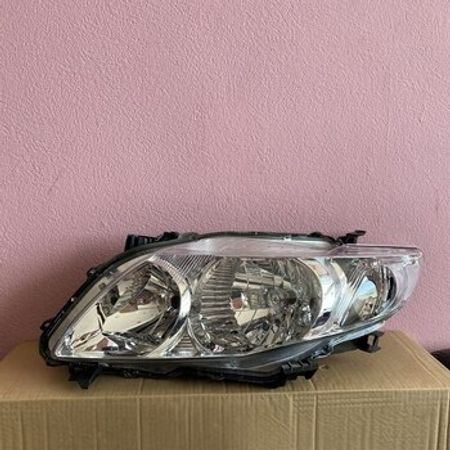 "Toyota Corolla" farası