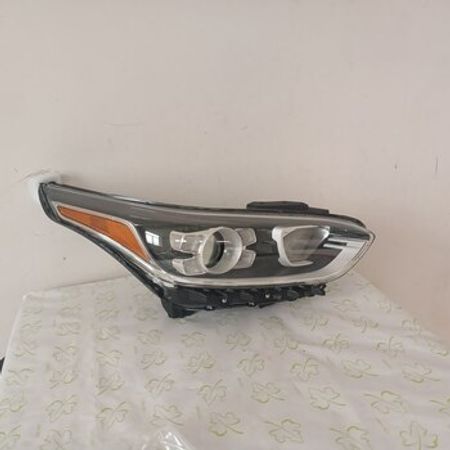 "Kia Cerato 2019-2022" LED farası