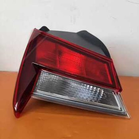 "Hyundai Elantra 2007-2022" stop işıqları