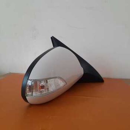 "Hyundai Elantra 2007" güzgüsü